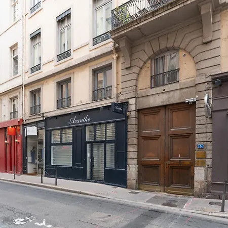 Fenêtre Sur Cour - Pour 2 Appartement