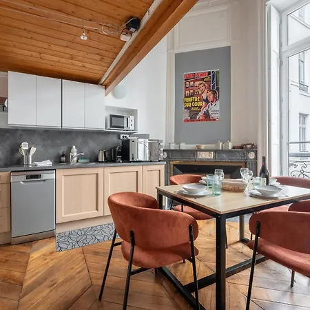 Fenetre Sur Cour - Pour 2 Apartment *